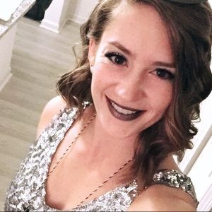 Meet your Posher, Alexandra